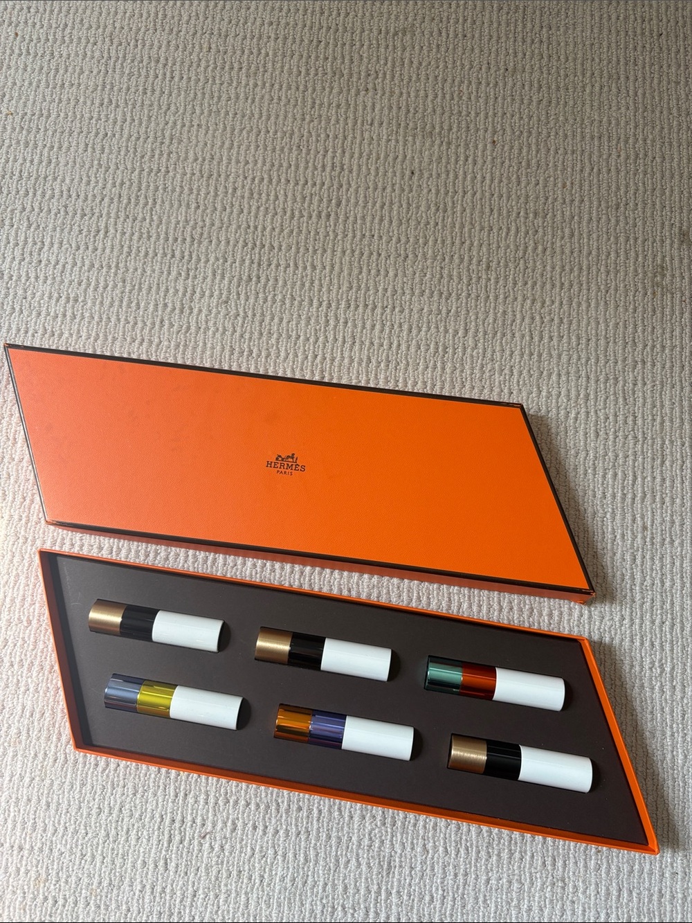 Hermès 6 Lipstick Set in Signature Orange Box - Picture 7 of 11